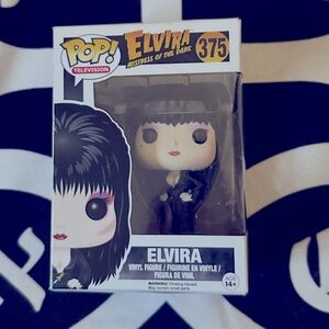 Elvira, mistress of the dark Funko pop 375